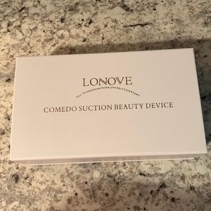 Brand New Comedo Suction Device with tools